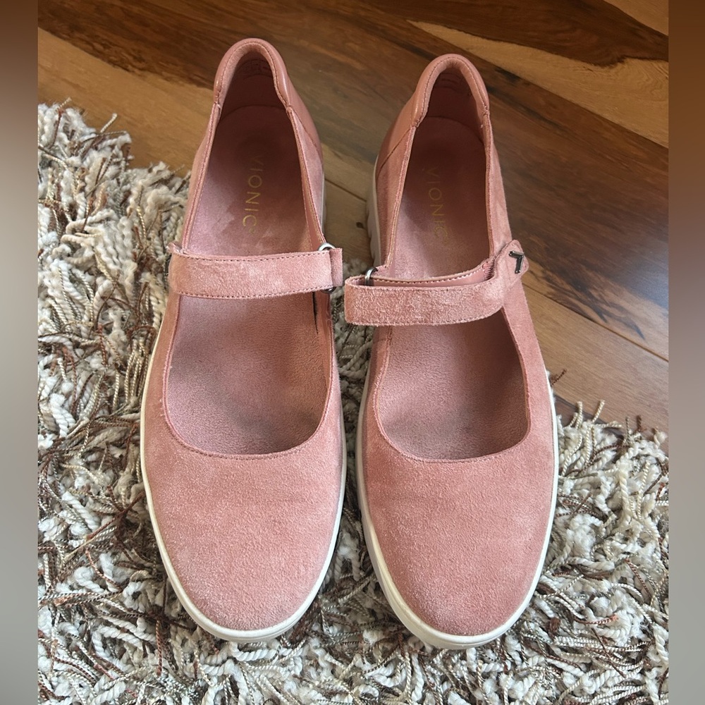 Vionic Uptown Mary Jane in Cinder Rose Size 9.5 - Picture 2 of 7